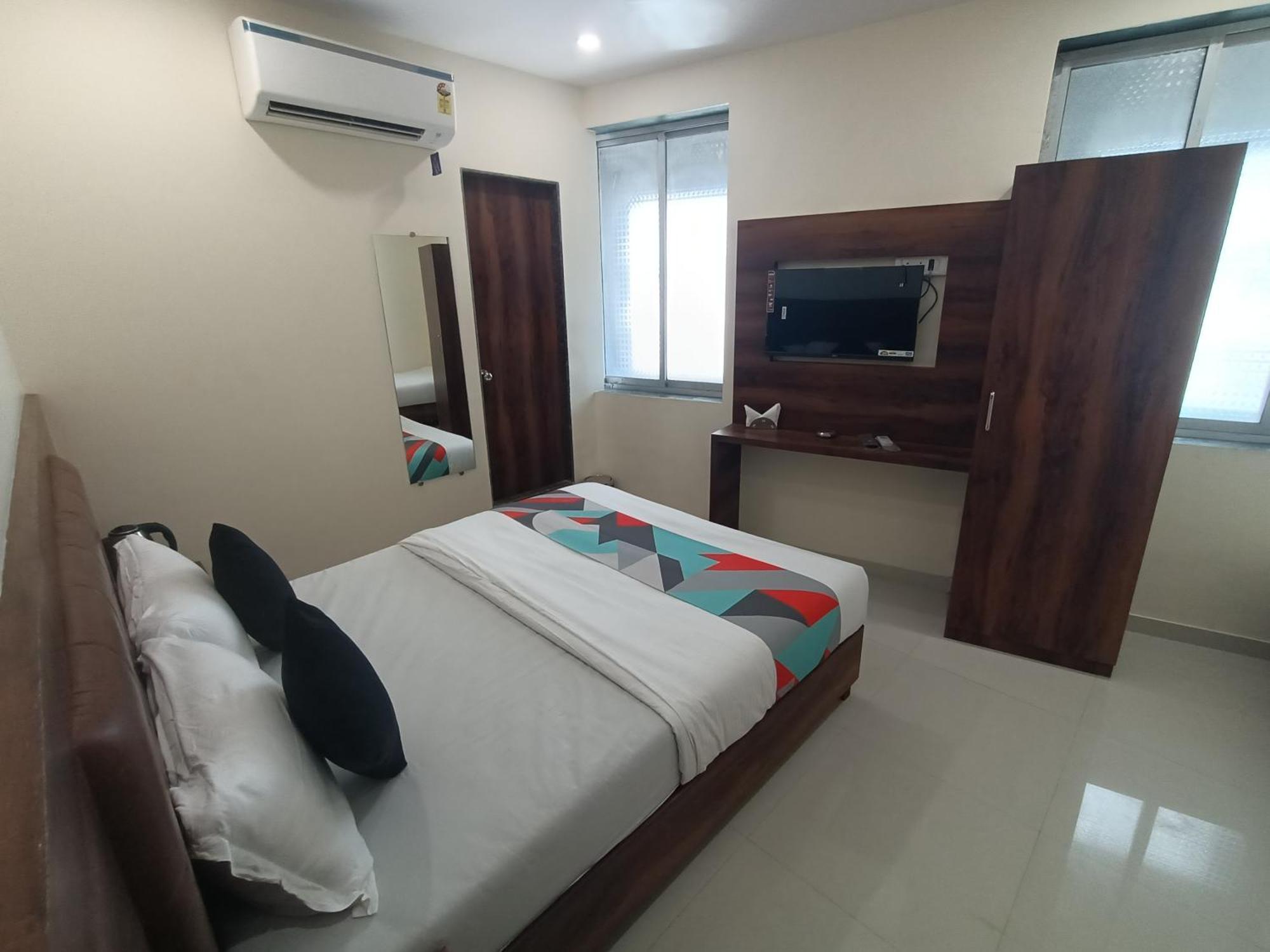 Hotel Lavender - In Andheri East Bombay